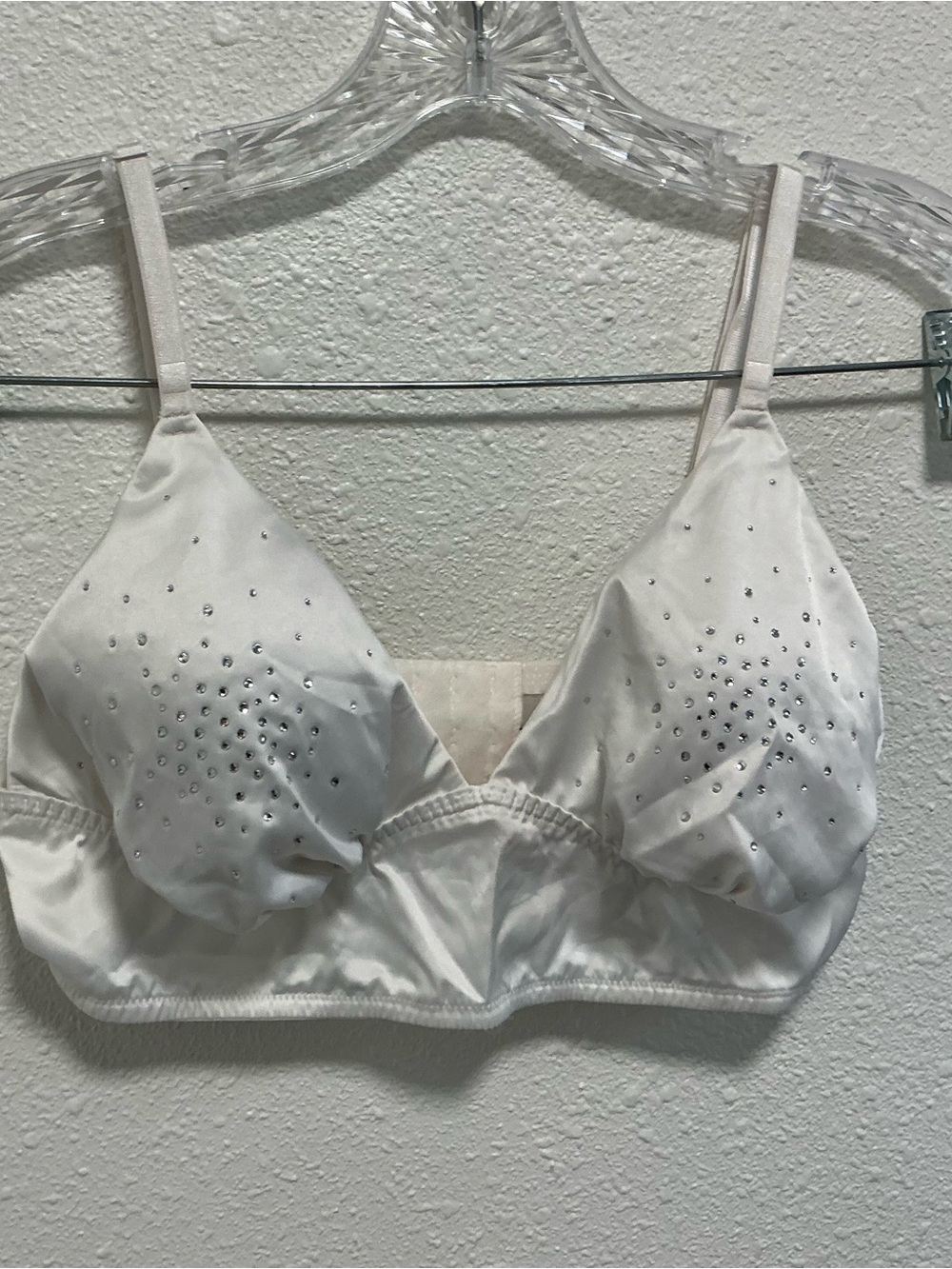 Victoria's Secret White Crystal Rhinestone Embellished Satin Bralette Size Large